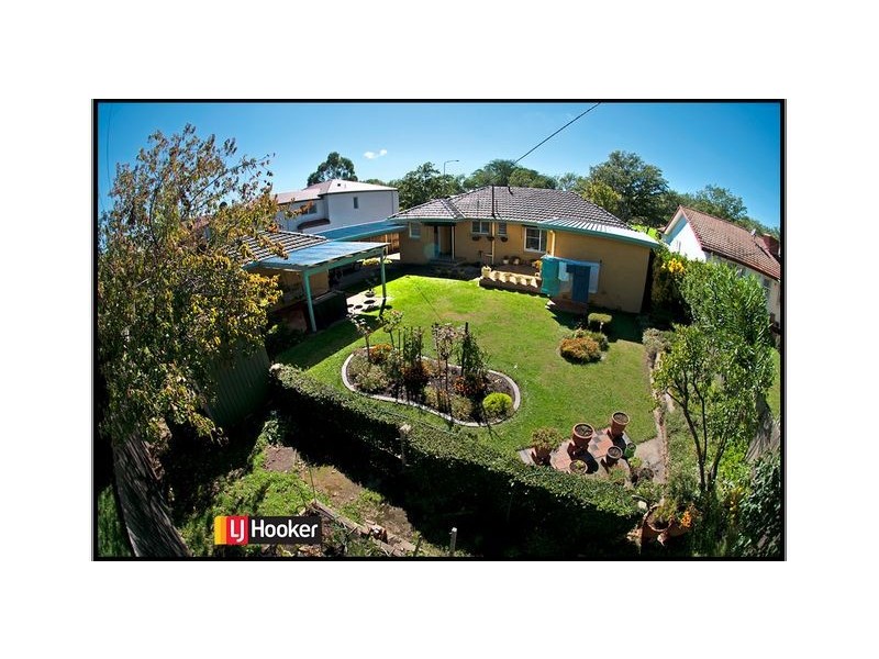 5 Majura Avenue, Dickson ACT 2602