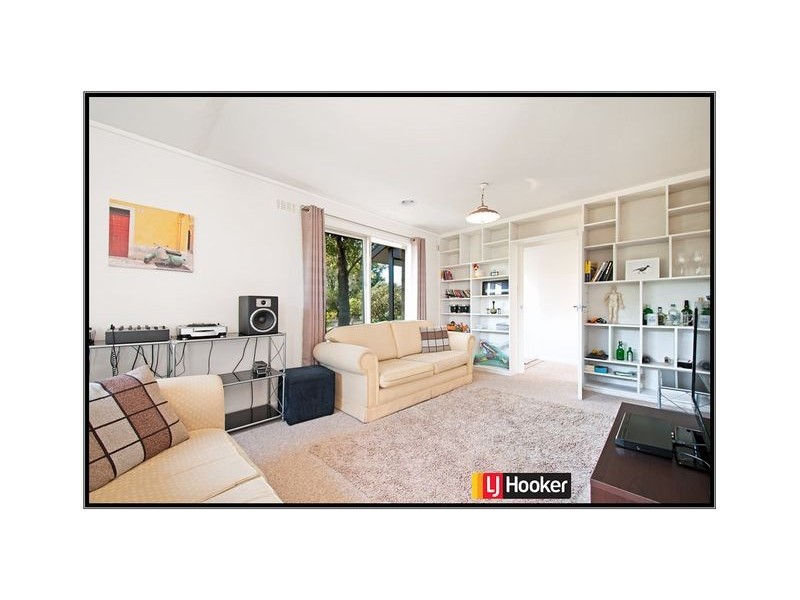 40 Newton Street, Hackett ACT 2602