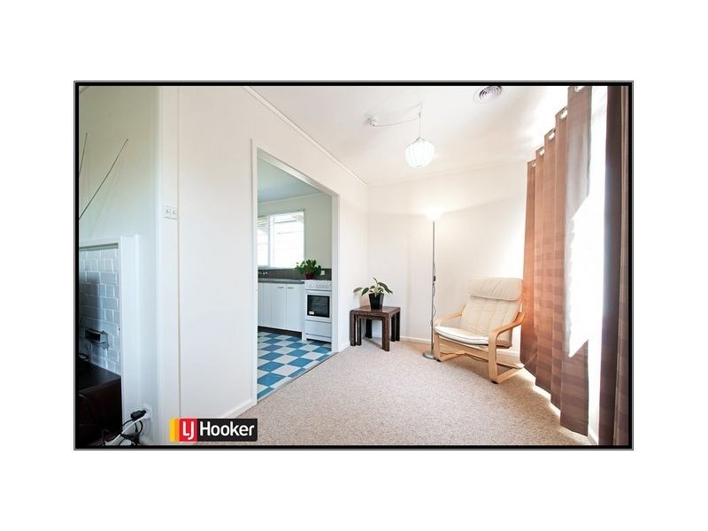 40 Newton Street, Hackett ACT 2602