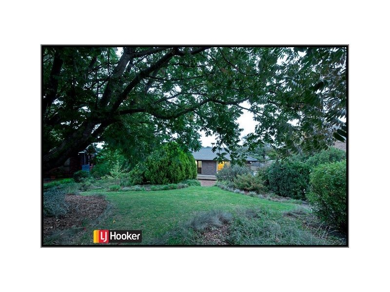 14 Moor Place, Evatt ACT 2617