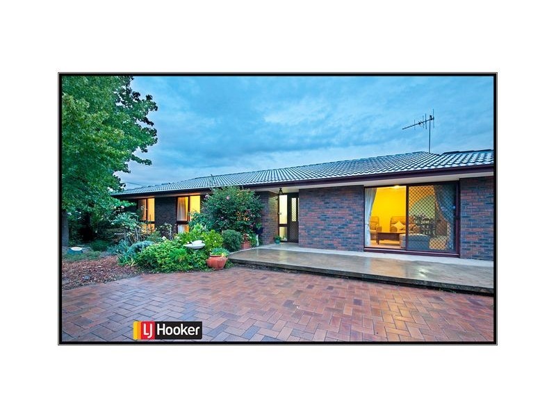 14 Moor Place, Evatt ACT 2617