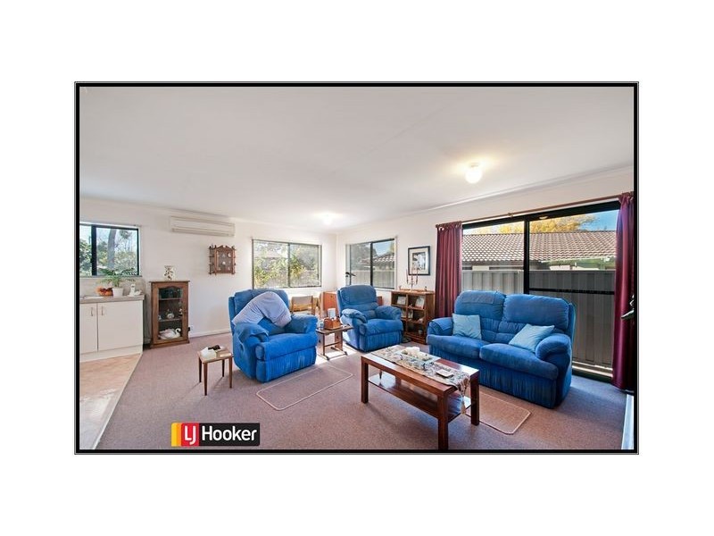 8 & 8a Cumpston Place, Macgregor ACT 2615