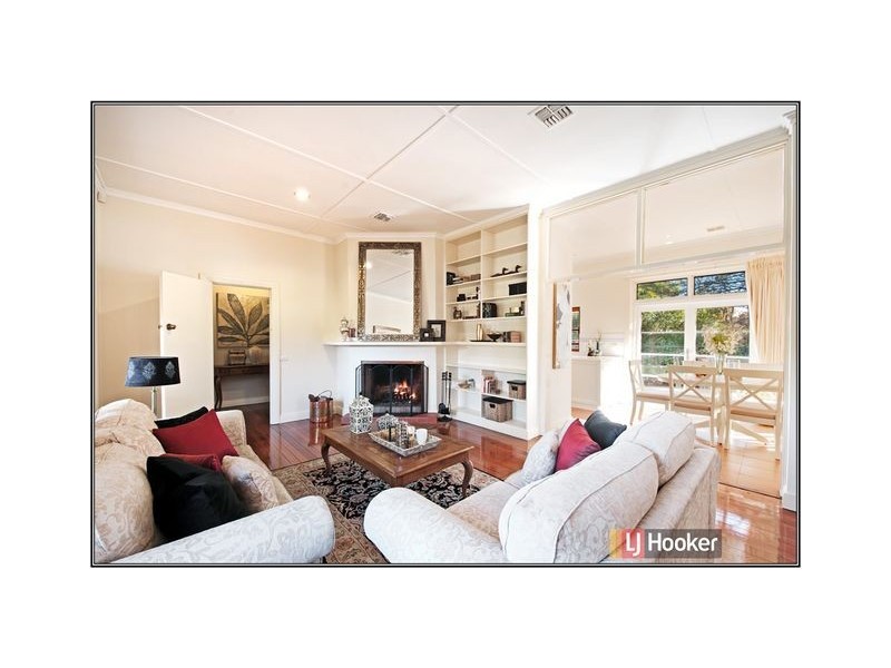 35 Doonkuna Street, Braddon ACT 2612