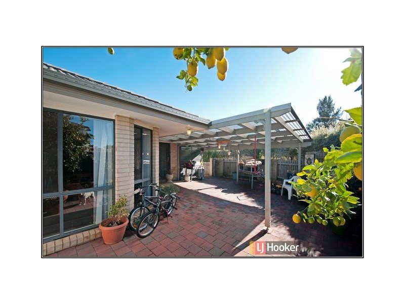 2 Gingera Street, Palmerston ACT 2913