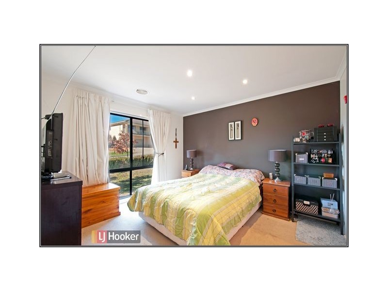 2 Gingera Street, Palmerston ACT 2913