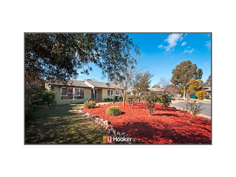 5 Raine Place, Downer ACT 2602