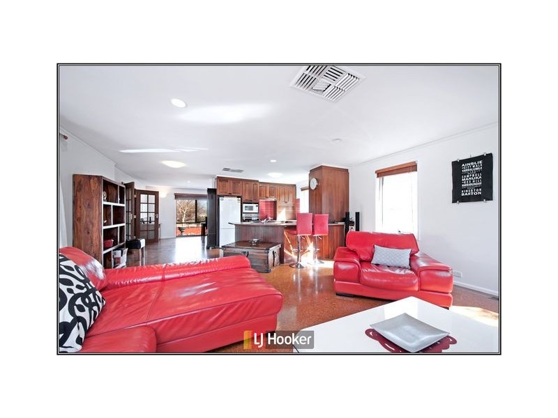 5 Raine Place, Downer ACT 2602