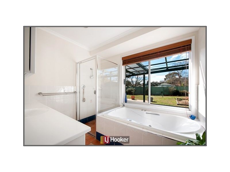 5 Raine Place, Downer ACT 2602