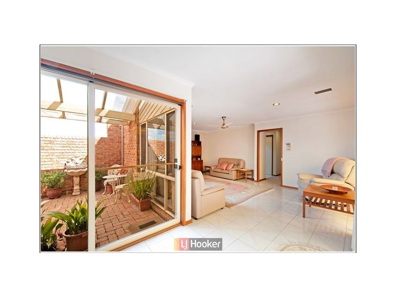7 Medworth Crescent, Lyneham ACT 2602