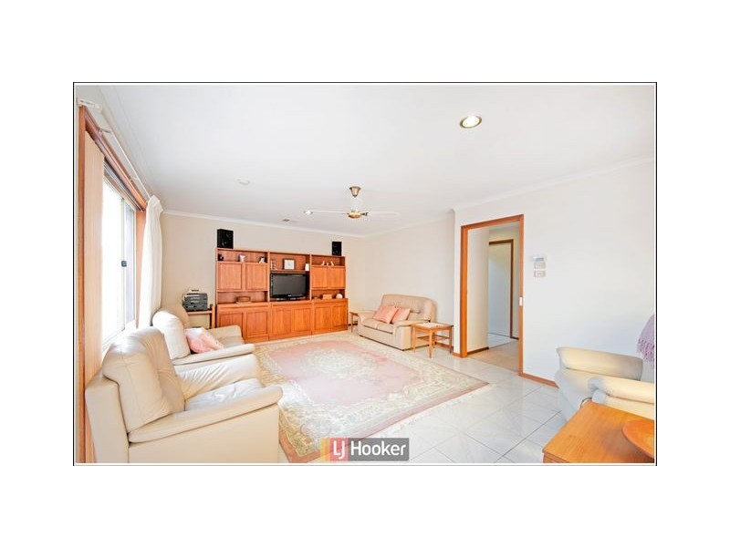 7 Medworth Crescent, Lyneham ACT 2602