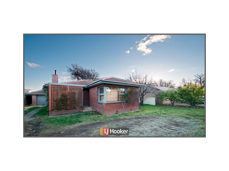 77 Cowper Street, Dickson ACT 2602
