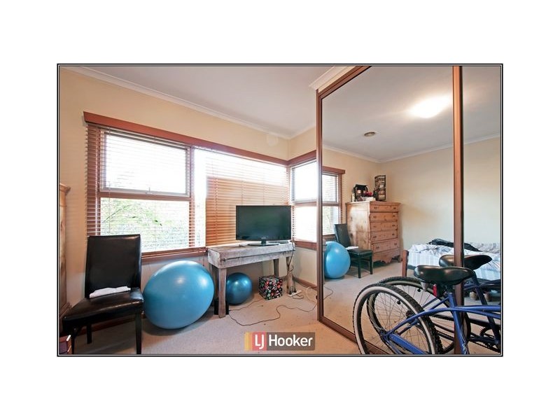 77 Cowper Street, Dickson ACT 2602