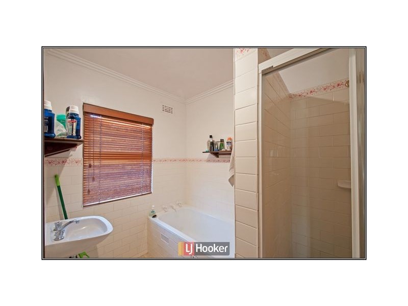 77 Cowper Street, Dickson ACT 2602
