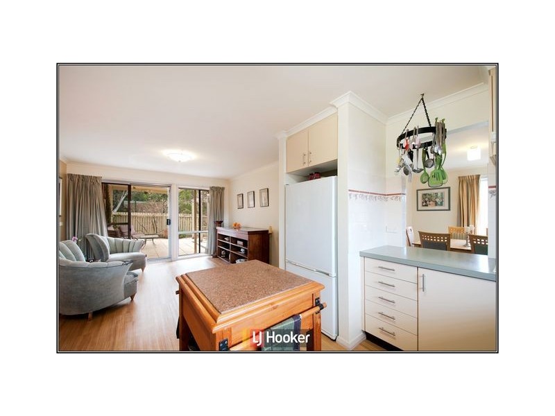 11 Hilton Close, Fadden ACT 2904