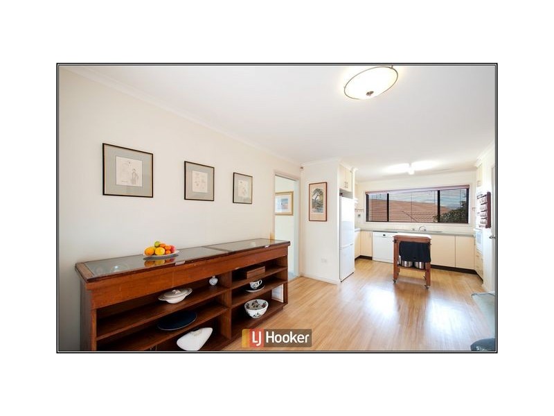 11 Hilton Close, Fadden ACT 2904