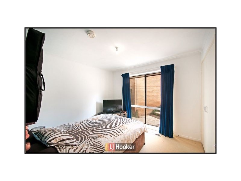 11 Hilton Close, Fadden ACT 2904
