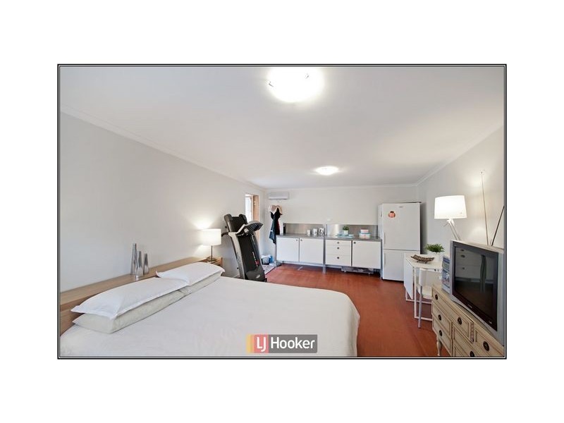 89 Cowper Street, Dickson ACT 2602
