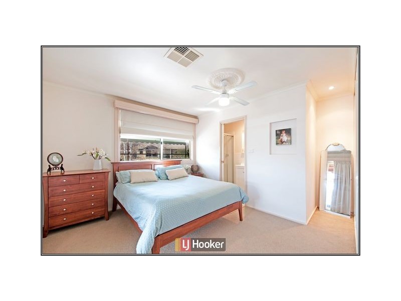 6 Raine Place, Downer ACT 2602