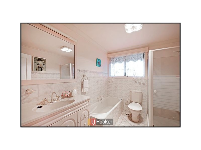 6 Raine Place, Downer ACT 2602