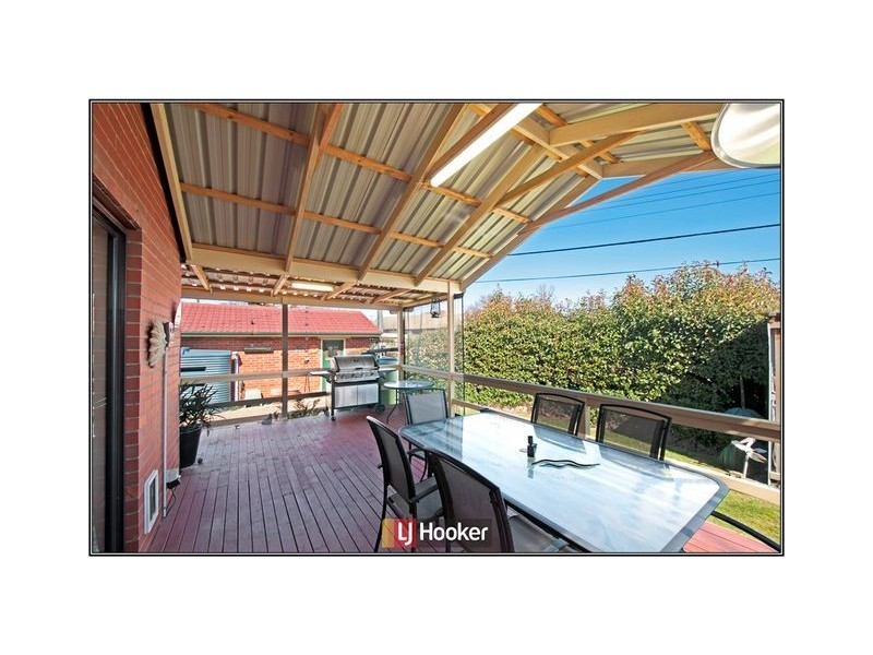 6 Raine Place, Downer ACT 2602