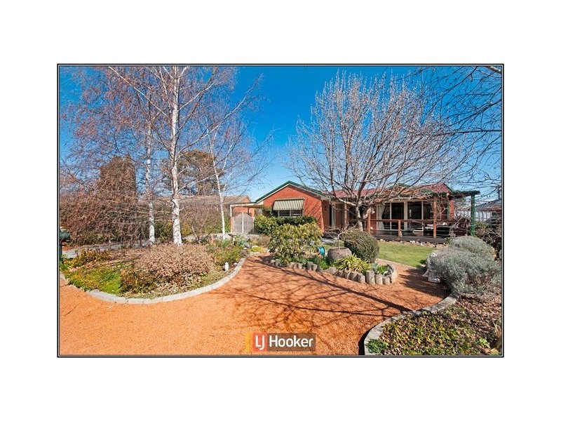 6 Raine Place, Downer ACT 2602