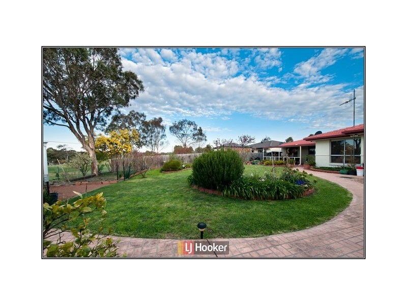 2/15 Rainbow Place, Latham ACT 2615