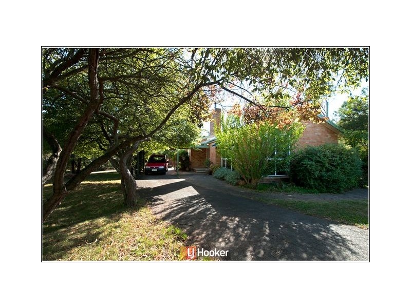 6 Bates Street, Dickson ACT 2602