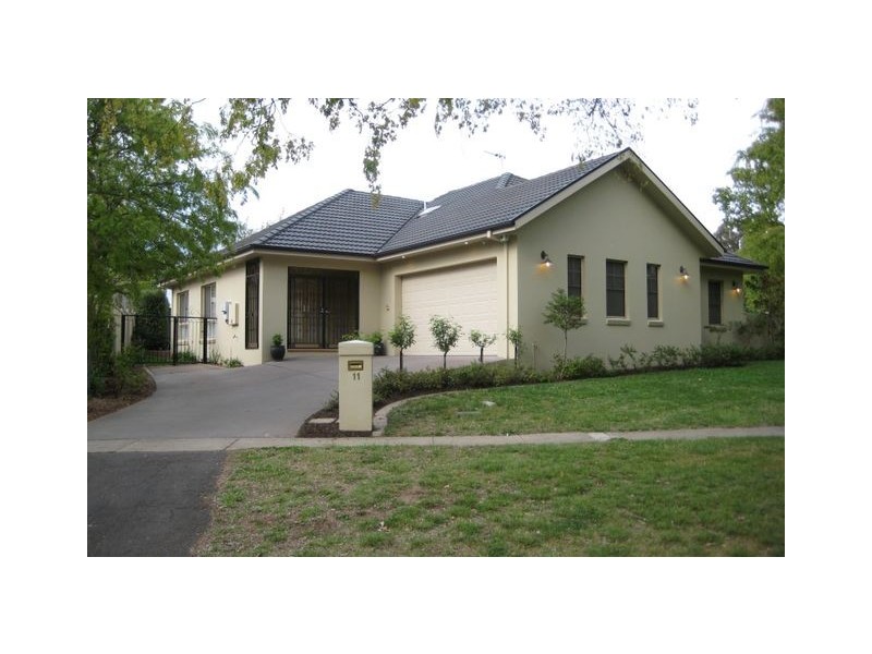 11 Baker Gardens, Ainslie ACT 2602