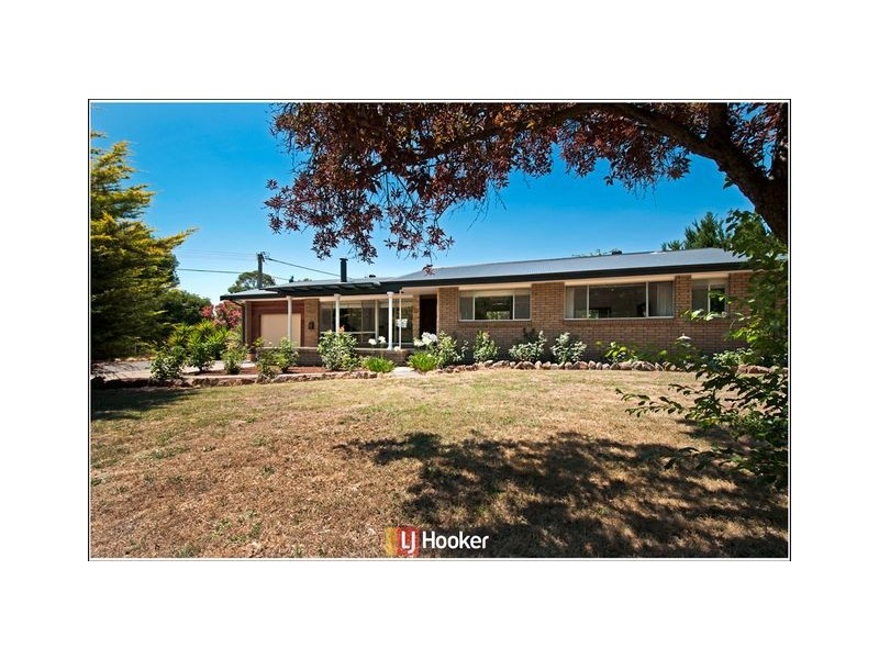 49 Stretton Crescent, Latham ACT 2615