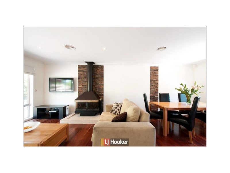 49 Stretton Crescent, Latham ACT 2615