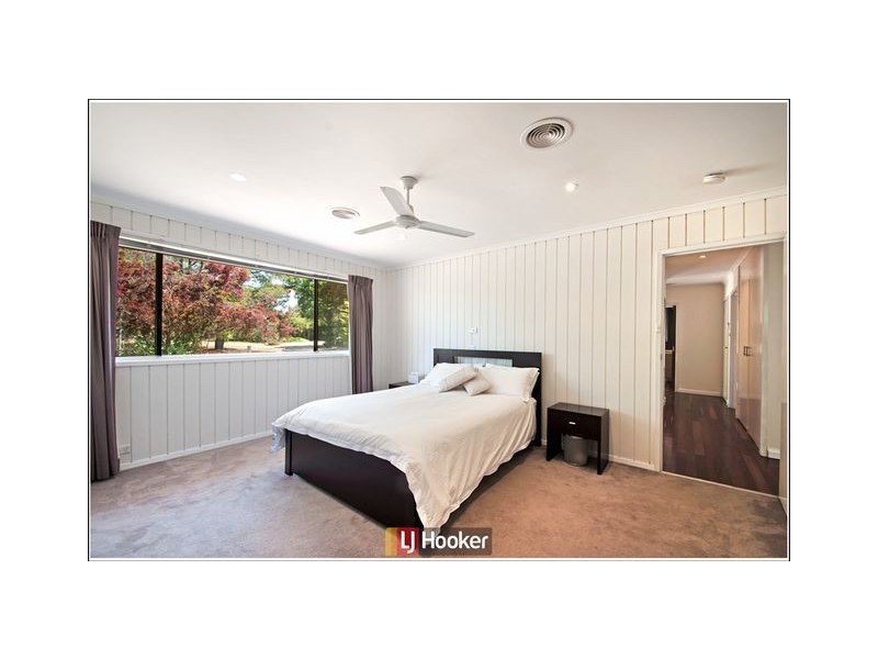 49 Stretton Crescent, Latham ACT 2615