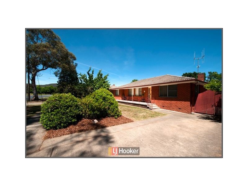 132 Phillip Avenue, Downer ACT 2602