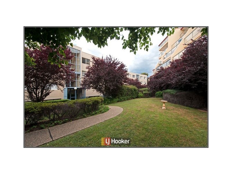 52A/17 Chandler Street, Belconnen ACT 2617