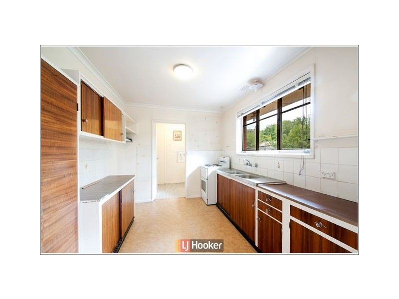 35 Madigan Street, Hackett ACT 2602