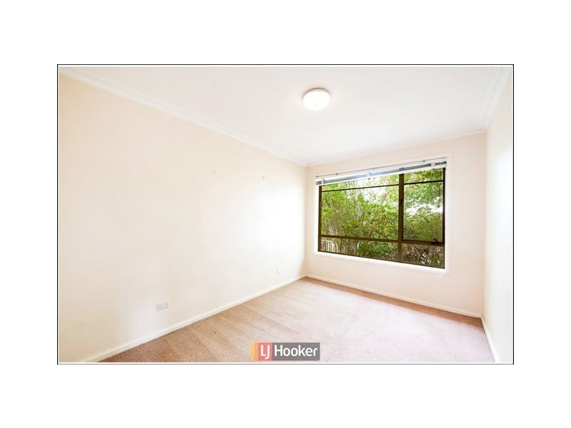 35 Madigan Street, Hackett ACT 2602