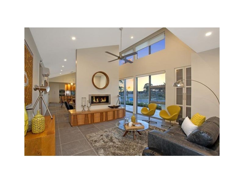 12 Indi Close, Crace ACT 2911