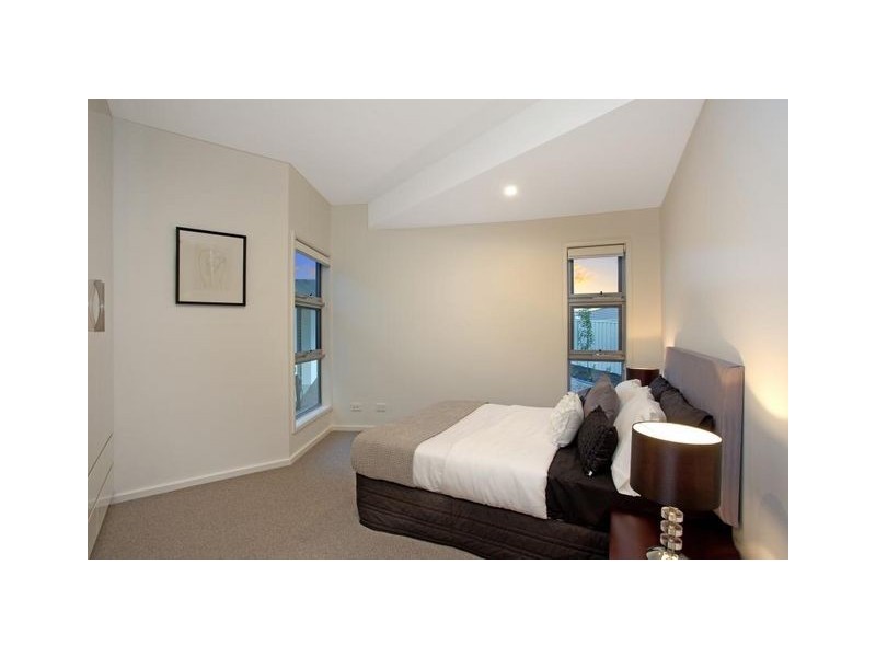 12 Indi Close, Crace ACT 2911