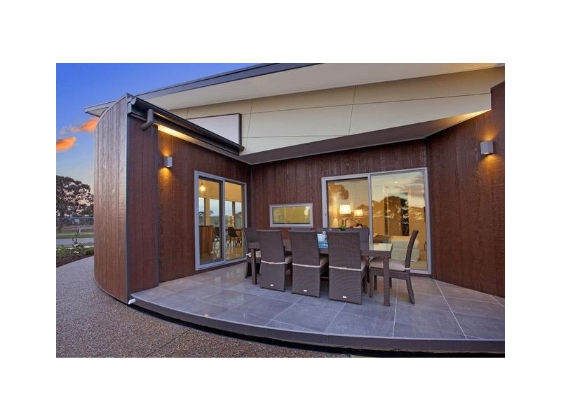 12 Indi Close, Crace ACT 2911