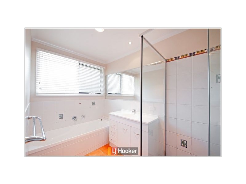 3 Fyfe Place, Wanniassa ACT 2903