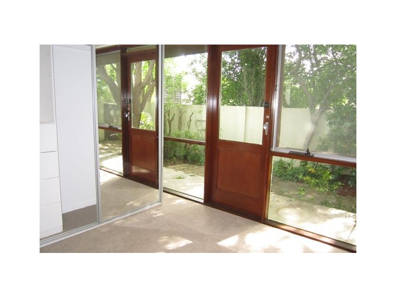 76 Grayson Street, Hackett ACT 2602