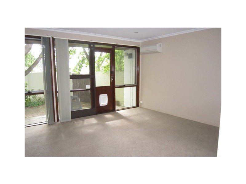 76 Grayson Street, Hackett ACT 2602