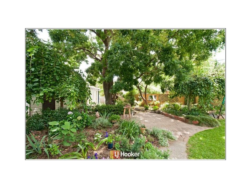 67 Maitland Street, Hackett ACT 2602