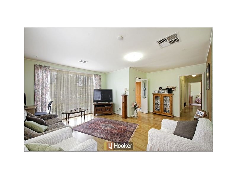 15 Gill Street, Lyneham ACT 2602