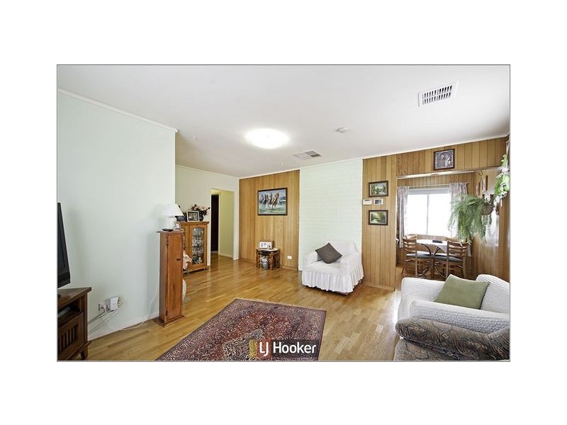 15 Gill Street, Lyneham ACT 2602