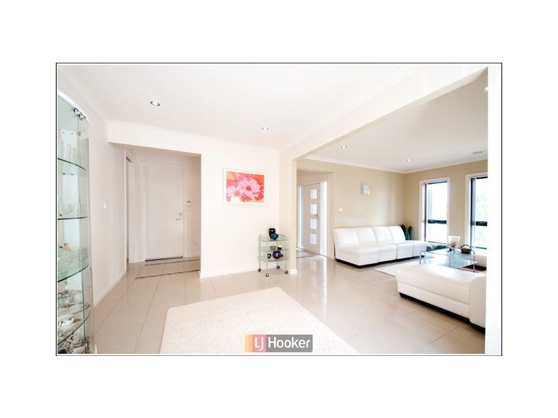 7 Flos Greig Street, Watson ACT 2602