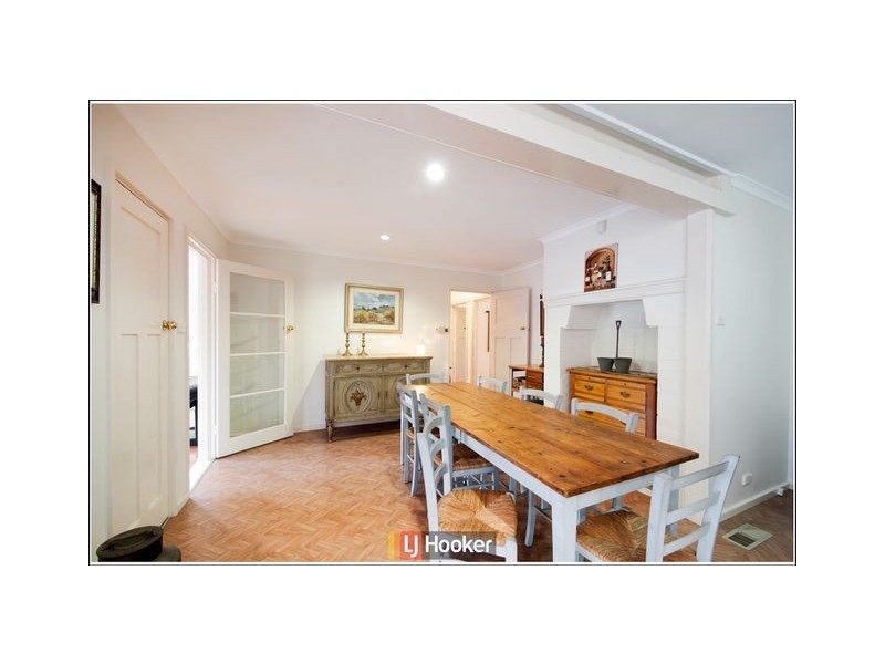 12 Hargraves Crescent, Ainslie ACT 2602