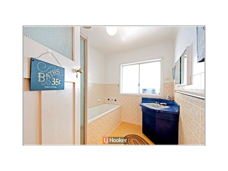 12 Hargraves Crescent, Ainslie ACT 2602