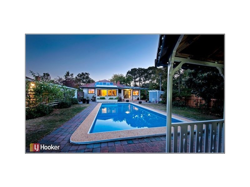 12 Hargraves Crescent, Ainslie ACT 2602