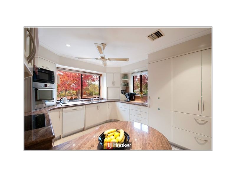 6 Kerferd Street, Watson ACT 2602