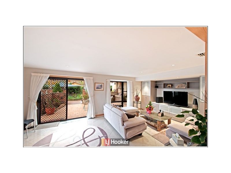 6 Kerferd Street, Watson ACT 2602